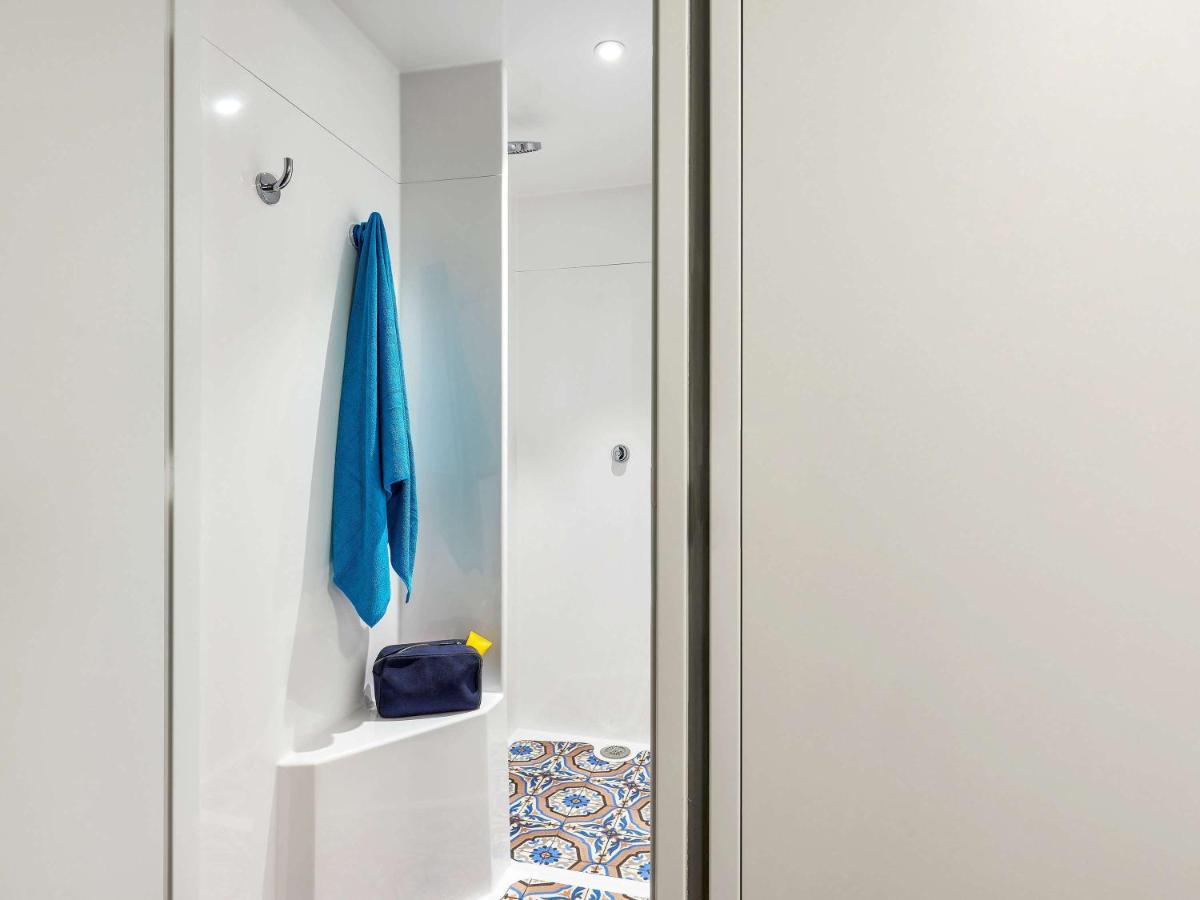 Hotel F1 Lyon Genay Massieux Dış mekan fotoğraf
